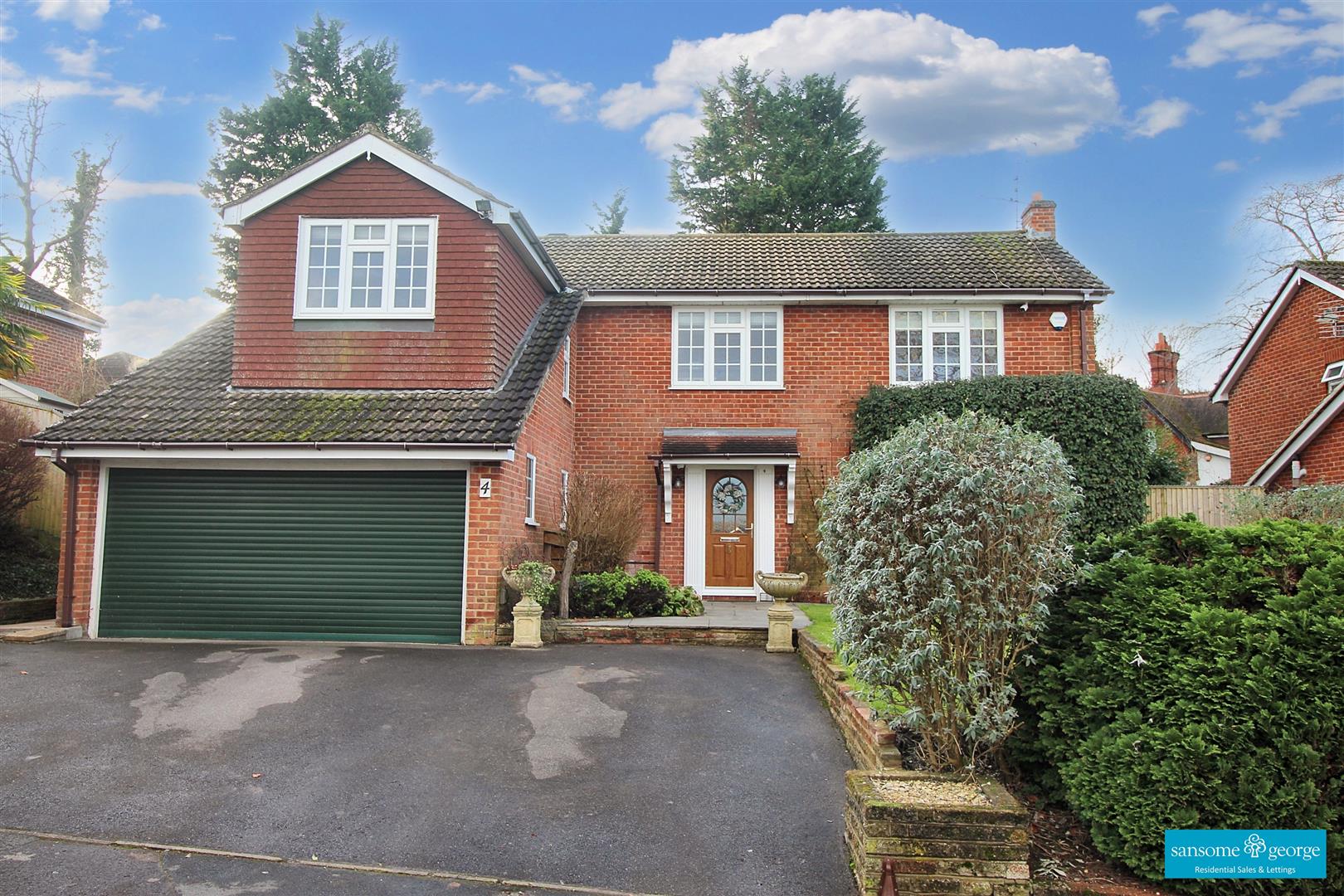 Westridge Avenue, Purley On Thames, Reading